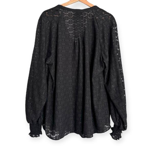 Torrid Size 2 Black Geo Clip Chiffon Smocked Peasant Button Up Blouse Women's 2X - Picture 2 of 12